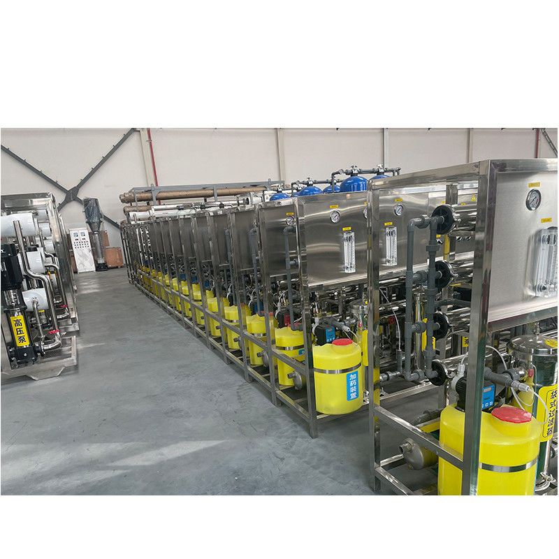 1000L 2000L RO εργοστάσιο επεξεργασίας νερού με αντίστροφη οσμωσία για τα βασικά συστατικά της Αφρικής